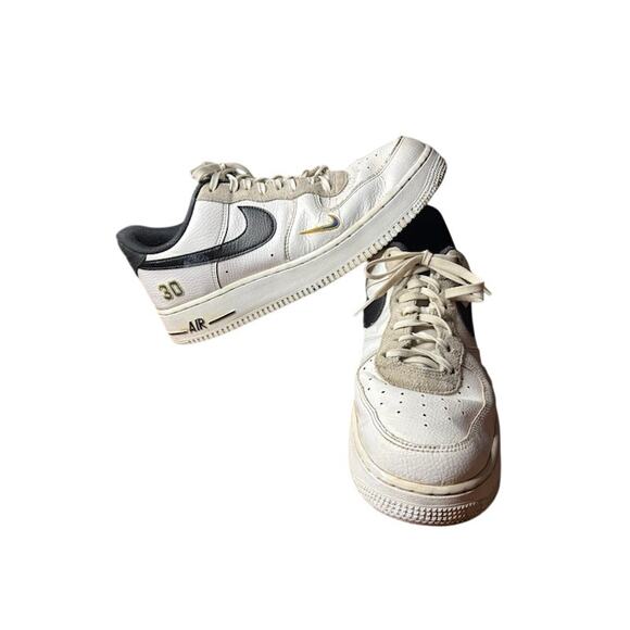 Nike Air Force 1 Low Size 8.5 -  Ken Griffey Jr. x Air Force 1 \'07 LV8 Jr & Sr. main image 4